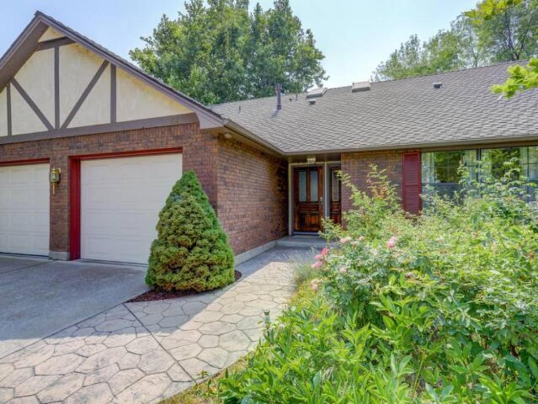 Experience Nirvana With Artwork Collections From Around The Globe Located In Lakewood Neighborhood In Se Boise Next To A Park, Minutes From Bown Crossing And The Boise River, 10 Minutes To Downtown, 4 Beds, Sleeps 8, Pets Welcome In Large Fenced In Y Zewnętrze zdjęcie