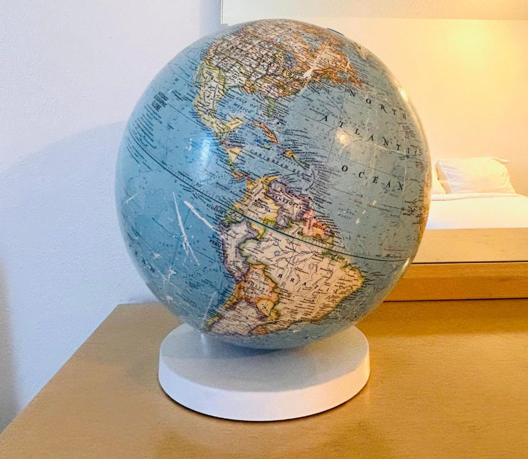 Experience Nirvana With Artwork Collections From Around The Globe Located In Lakewood Neighborhood In Se Boise Next To A Park, Minutes From Bown Crossing And The Boise River, 10 Minutes To Downtown, 4 Beds, Sleeps 8, Pets Welcome In Large Fenced In Y Zewnętrze zdjęcie